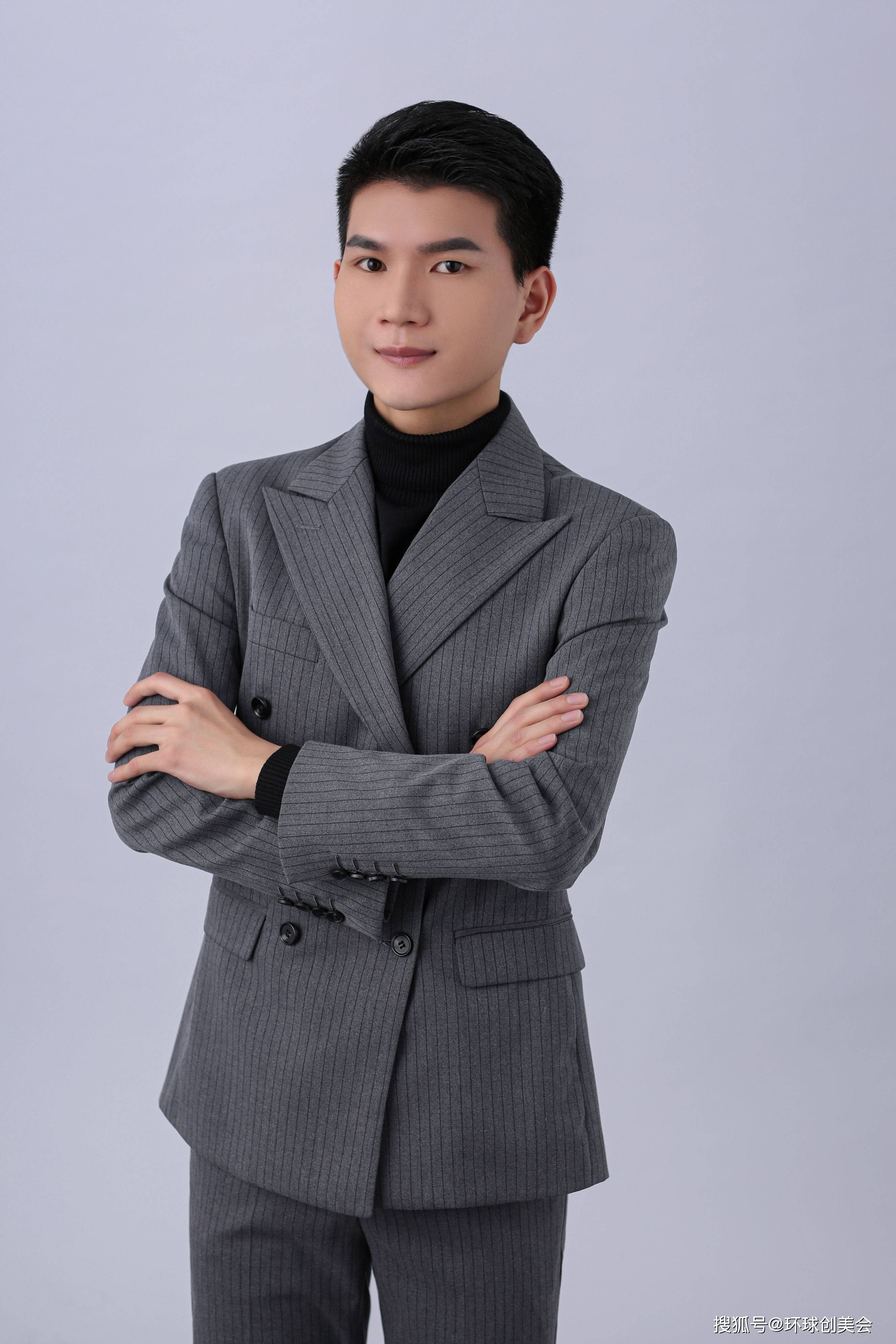 李玲庆 UI/UX设计总监